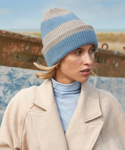 Vanilla/Biscuit colour block beanie front view